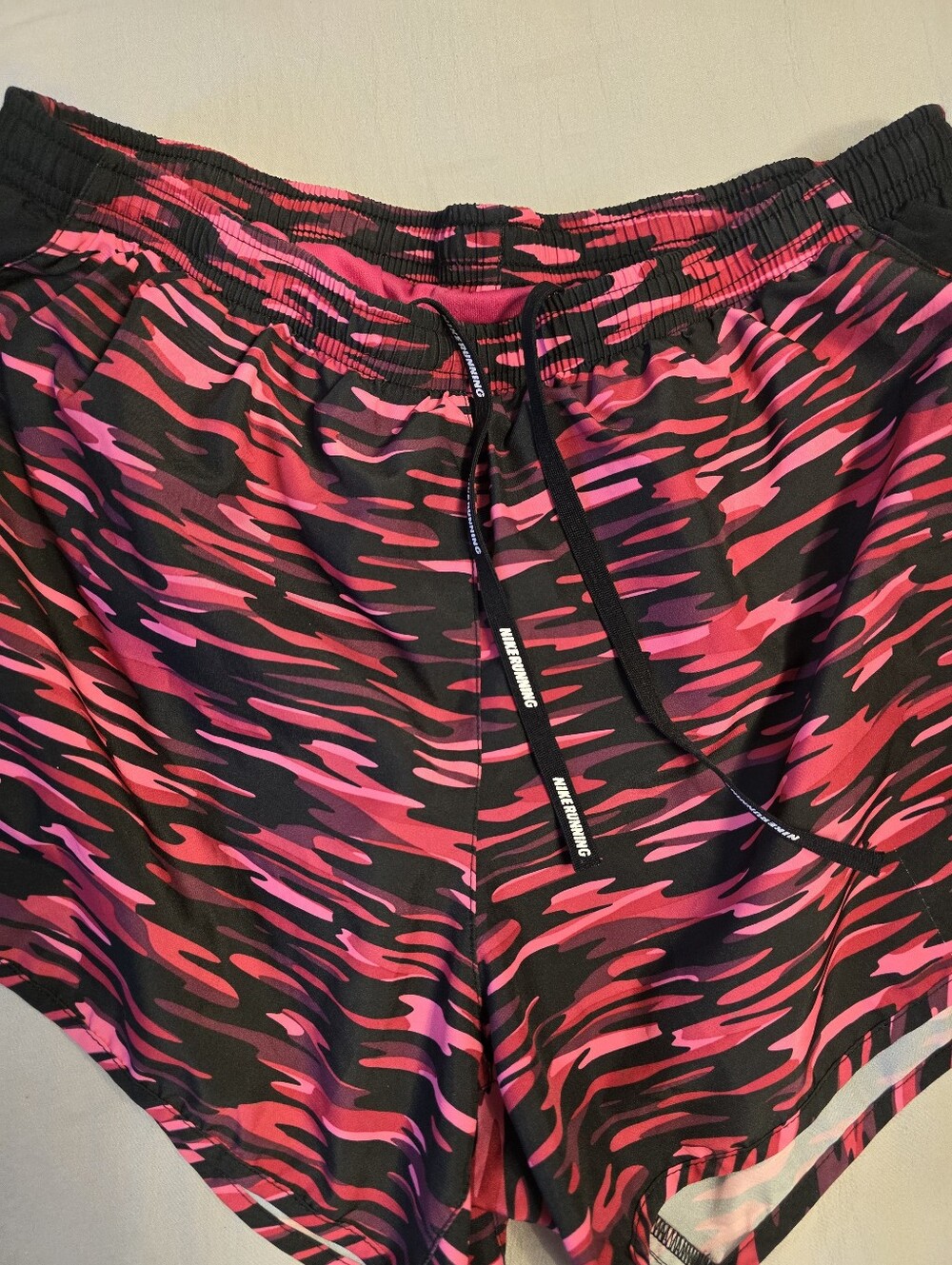 Nike Running Dri-Fit Shorts - Picture 2 of 5